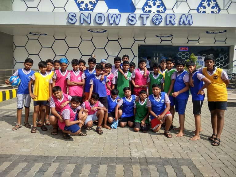 Tour to SnowStorm